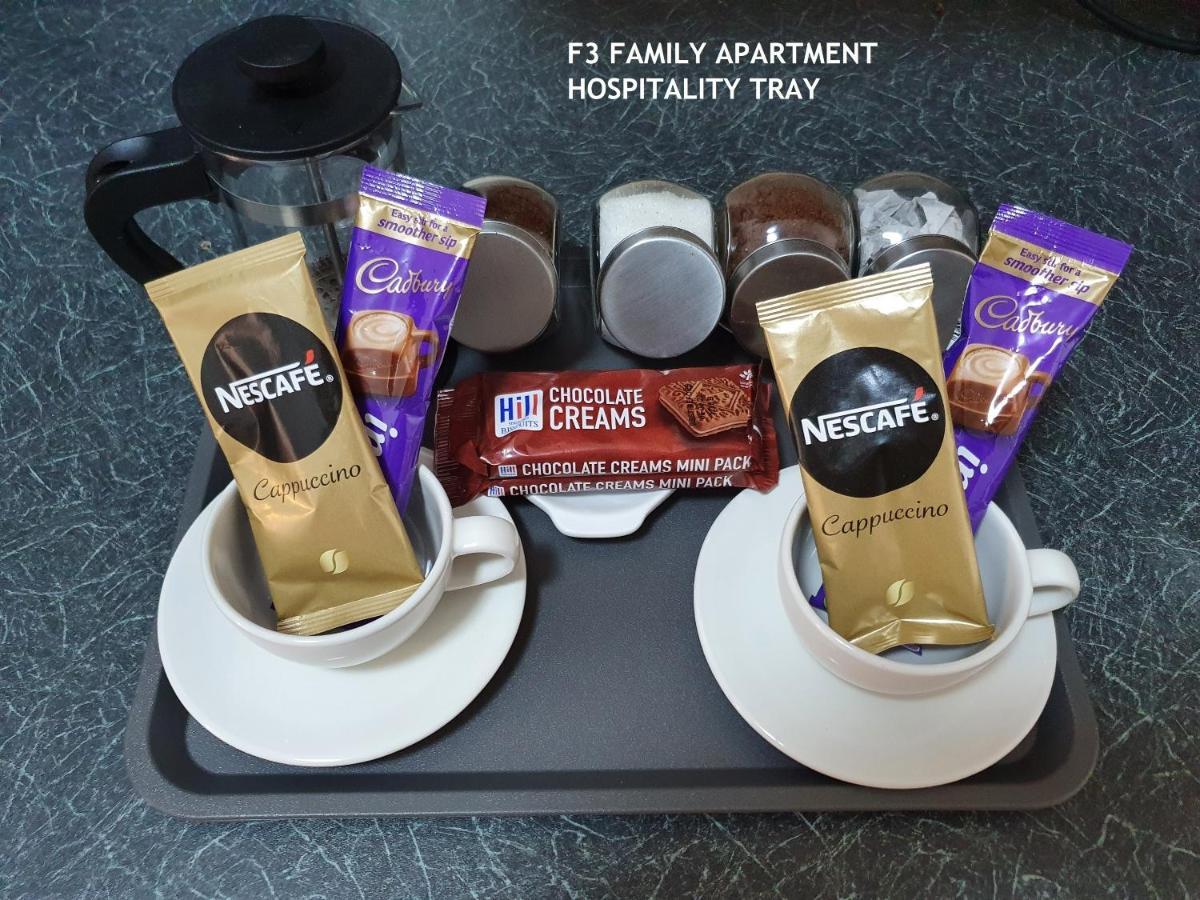 F3 2 Bedroomed Town House - Free Parking - Super 150 Mbps Wifi Near Gavin N Stacey Film House - 1 Free Dog Allowed บาร์รี ภายนอก รูปภาพ
